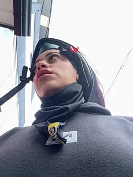 AlannaEvons online show from 11-10-25, 05:40