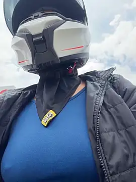 AlannaEvons online show from 03-26-26, 05:33