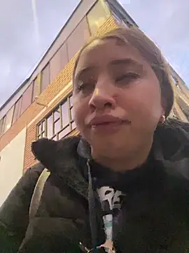 mia skys online show from 02-25-26, 10:59