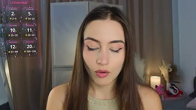 Moonlight1Sonata1 online show from 11-06-25, 09:13