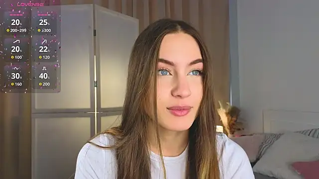 Moonlight1Sonata1 online show from 10-12-25, 09:10