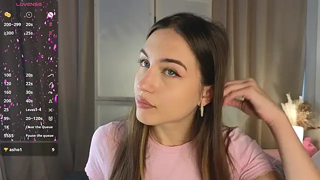 Moonlight1Sonata1 online show from 09-18-25, 09:12