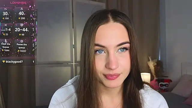 Moonlight1Sonata1 online show from 10-19-25, 09:12