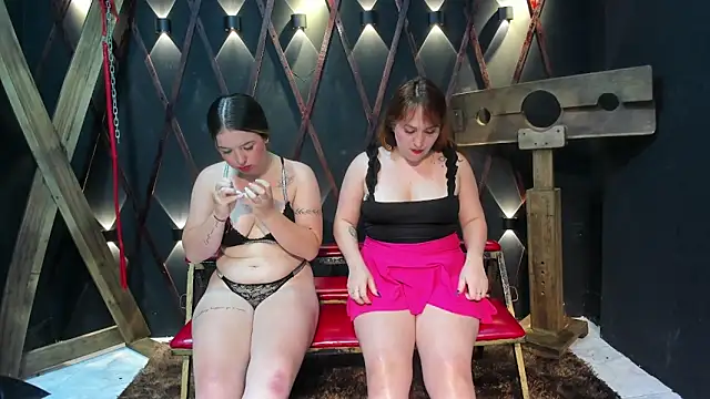 BDSM Vantablack   online show from 06-12-26, 07:44