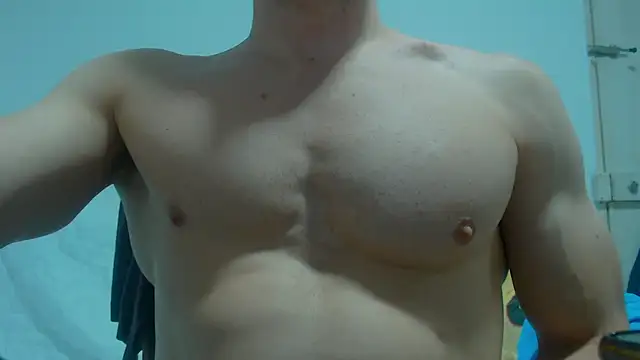 Snapshot of Rocky_Muscle chatting on 05-09-26, 04:27 Rocky Muscle online show from 05-09-26, 04:27