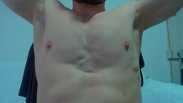 Snapshot of Rocky_Muscle chatting on 05-18-26, 08:46 Rocky Muscle online show from 05-18-26, 08:46