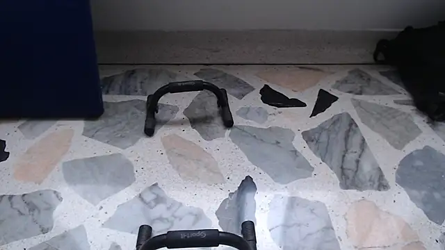 Rocky Muscle online show from 12-18-25, 09:51