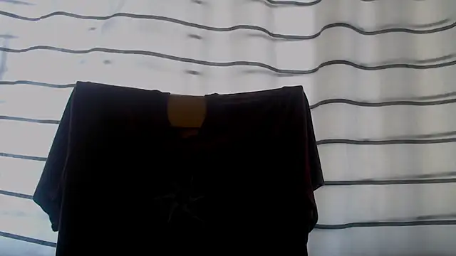 Snapshot of Rocky_Muscle chatting on 05-15-26, 06:17 Rocky Muscle online show from 05-15-26, 06:17