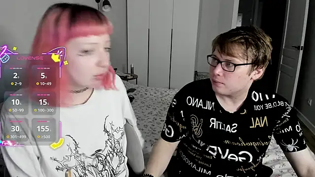 Couple Molly online show from 10-15-25, 04:48