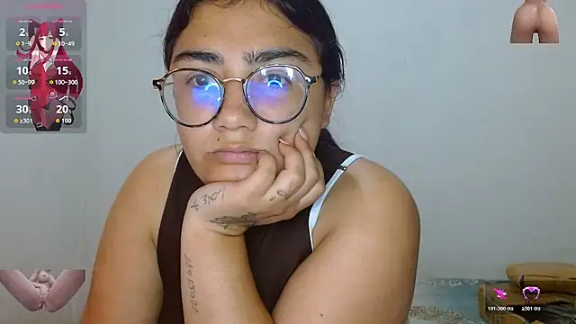 Snapshot of Lucyheart_ chatting on 02-18-26, 10:06 Lucyheart online show from 02-18-26, 10:06