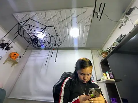 amanne misa online show from 11-21-25, 01:48