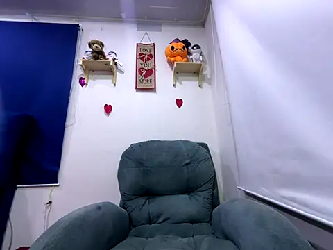 amanne misa online show from 09-27-25, 01:01