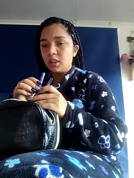 amanne misa online show from 10-13-25, 12:40