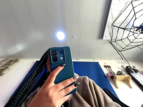 amanne misa online show from 10-10-25, 06:42