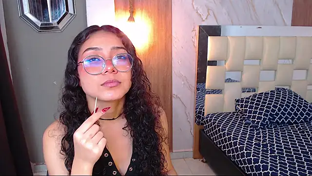 honeymoon 12 online show from 04-17-26, 05:21