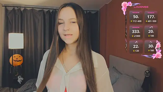 Snapshot of day_may chatting on 10-31-25, 01:19 day may online show from 10-31-25, 01:19