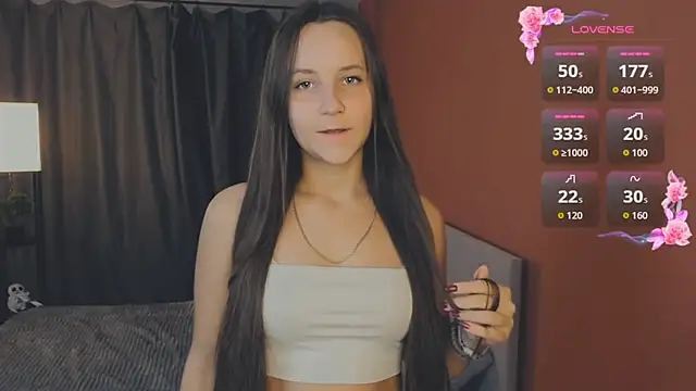 Snapshot of day_may chatting on 11-12-25, 04:00 day may online show from 11-12-25, 04:00