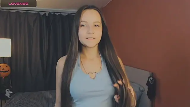 Snapshot of day_may chatting on 11-01-25, 01:05 day may online show from 11-01-25, 01:05