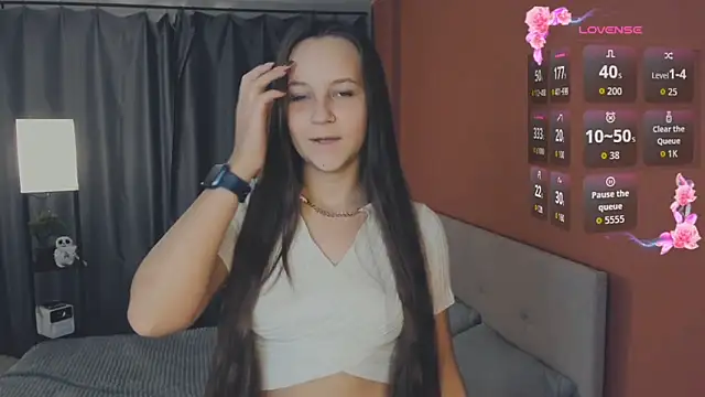 Snapshot of day_may chatting on 12-03-25, 03:11 day may online show from 12-03-25, 03:11