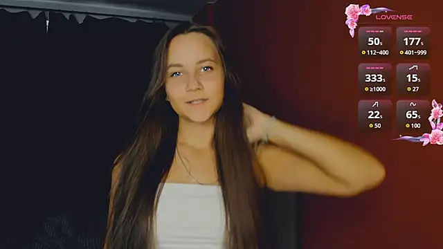 Snapshot of day_may chatting on 10-12-25, 02:07 day may online show from 10-12-25, 02:07