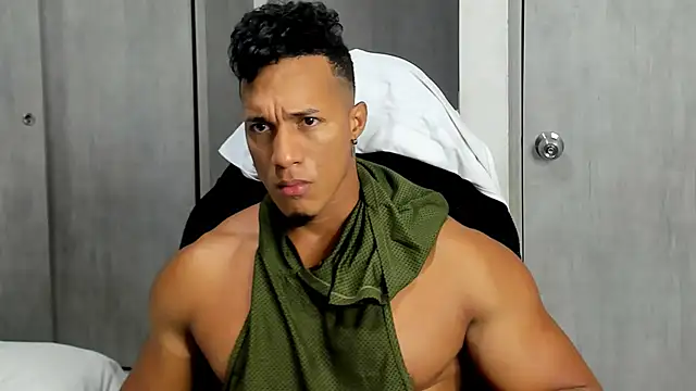 JakeViper online show from 11-26-25, 01:33