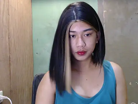 Snapshot of CrimsonSecret chatting on 08-01-26, 10:46 CrimsonSecret online show from 08-01-26, 10:46