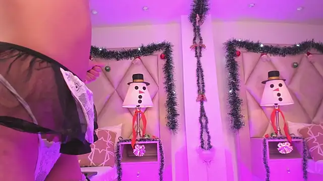 PauVega  online show from 12-21-25, 01:35