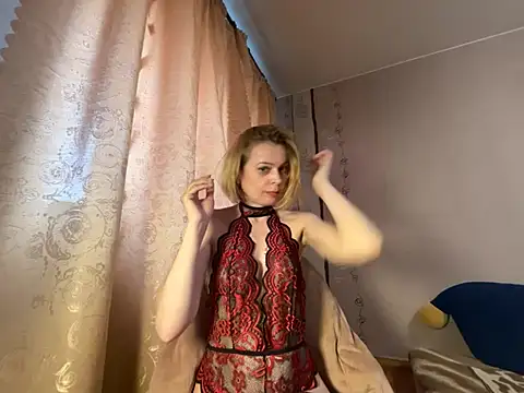 LiluXRose online show from 04-03-26, 03:18