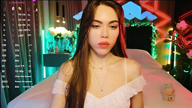 MimiFors online show from 09-24-25, 04:02