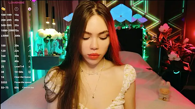 MimiFors online show from 09-26-25, 04:36