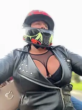 -Mia1 online show from 04-07-26, 12:18