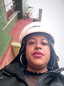 -Mia1 online show from 01-12-26, 12:01