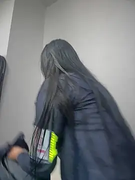 -Mia1 online show from 02-21-26, 12:07