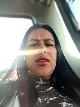 -Mia1 online show from 04-10-26, 12:12