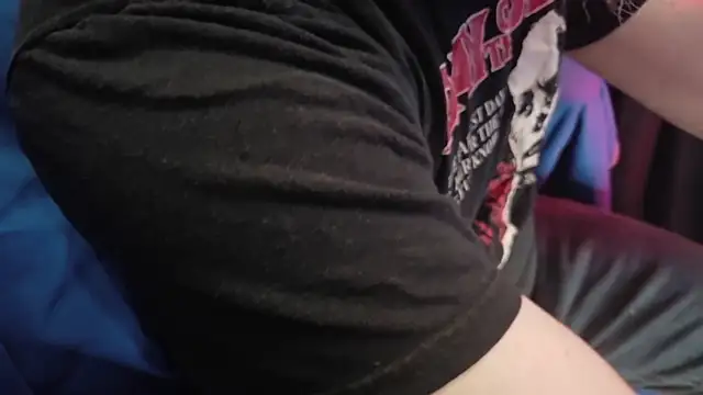jj7779SC online show from 06-18-26, 10:37