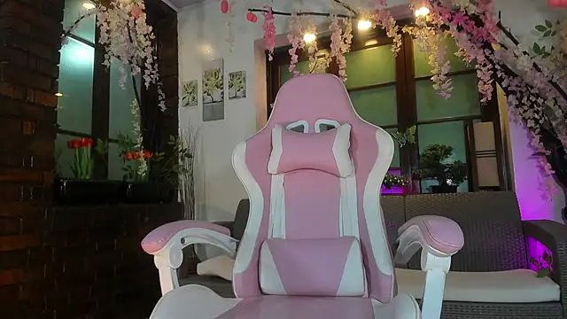 emma ayala online show from 10-17-25, 07:15