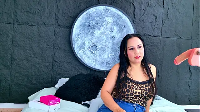 Victoriia Queen online show from 03-08-26, 04:32