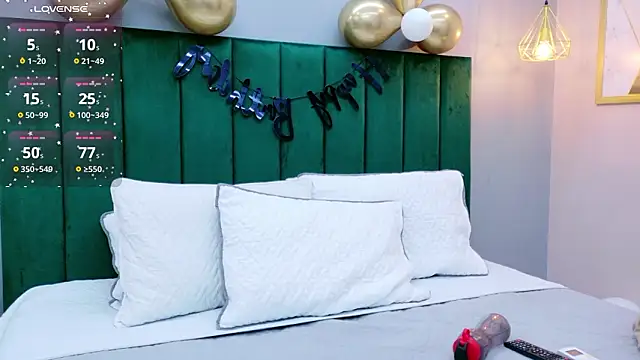 Ashley Evans22 online show from 02-10-26, 08:19