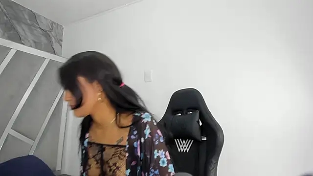 babilett online show from 12-18-25, 08:34