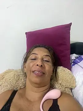 Snapshot of maleja23 chatting on 11-25-25, 02:56 maleja23 online show from 11-25-25, 02:56