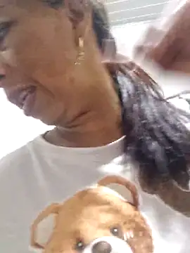 Snapshot of maleja23 chatting on 10-03-25, 01:45 maleja23 online show from 10-03-25, 01:45