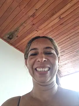 Snapshot of maleja23 chatting on 02-10-26, 02:16 maleja23 online show from 02-10-26, 02:16