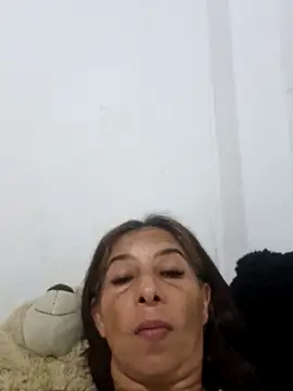 Snapshot of maleja23 chatting on 02-08-26, 01:58 maleja23 online show from 02-08-26, 01:58