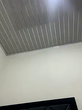 Snapshot of maleja23 chatting on 11-12-25, 12:31 maleja23 online show from 11-12-25, 12:31