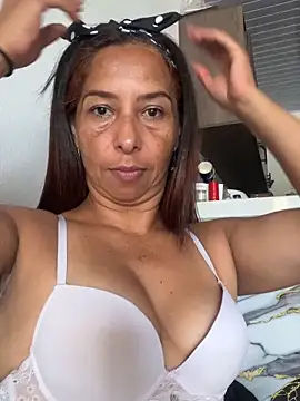 Snapshot of maleja23 chatting on 11-04-25, 02:32 maleja23 online show from 11-04-25, 02:32