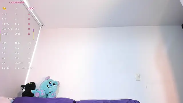 ValerieInk online show from 12-19-25, 12:51