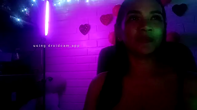 Snapshot of MiiaVelasquez chatting on 02-07-26, 02:41 MiiaVelasquez online show from 02-07-26, 02:41