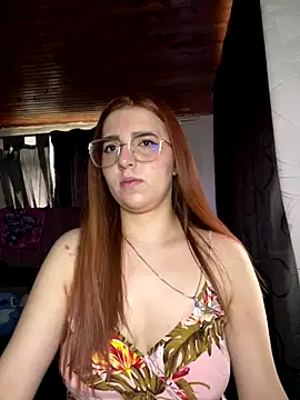 CoraVibes online show from 11-01-25, 12:43