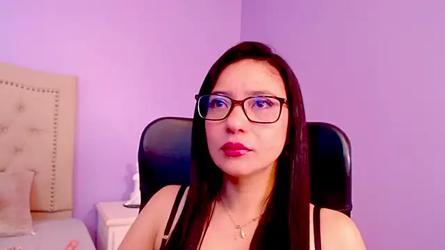 Snapshot of CattsyCat chatting on 09-30-25, 11:49 CattsyCat online show from 09-30-25, 11:49