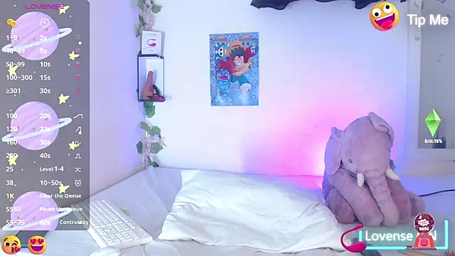 AliceMichelle  online show from 11-09-25, 03:49